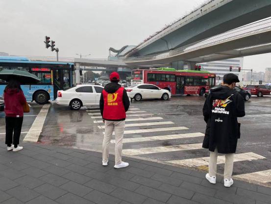 福建易順建筑工程有限公司“愛心暖城 志愿同行”活動小結(jié)——“講文明、樹新風(fēng)”志愿活動